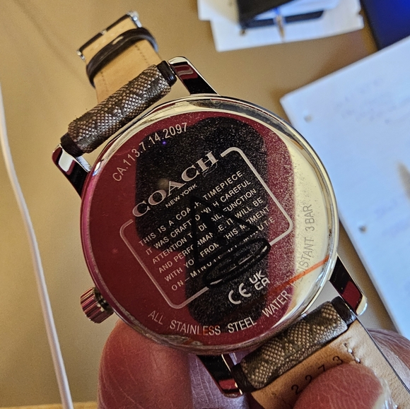 Coach Watch - Picture 9 of 9